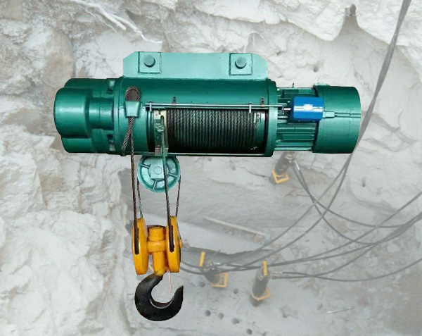 Double speed wire rope electric hoist