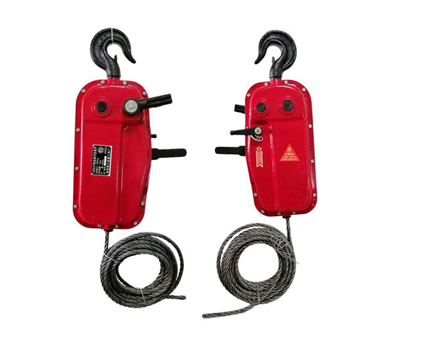 Iron shell steel wire rope wrench hoist